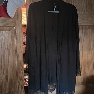 Black Adore Me robe